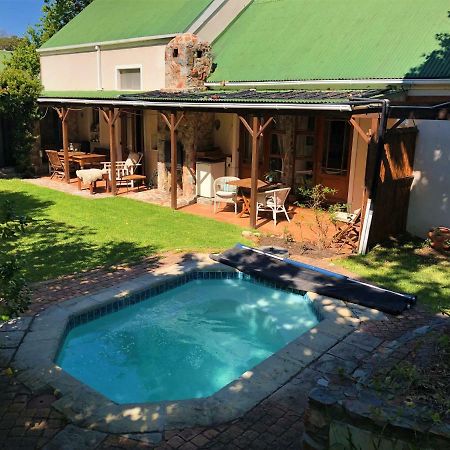 Matshana Lodge Hermanus Exterior photo