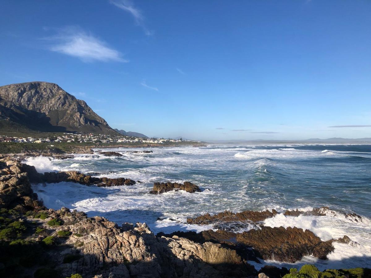 Matshana Lodge Hermanus Exterior photo