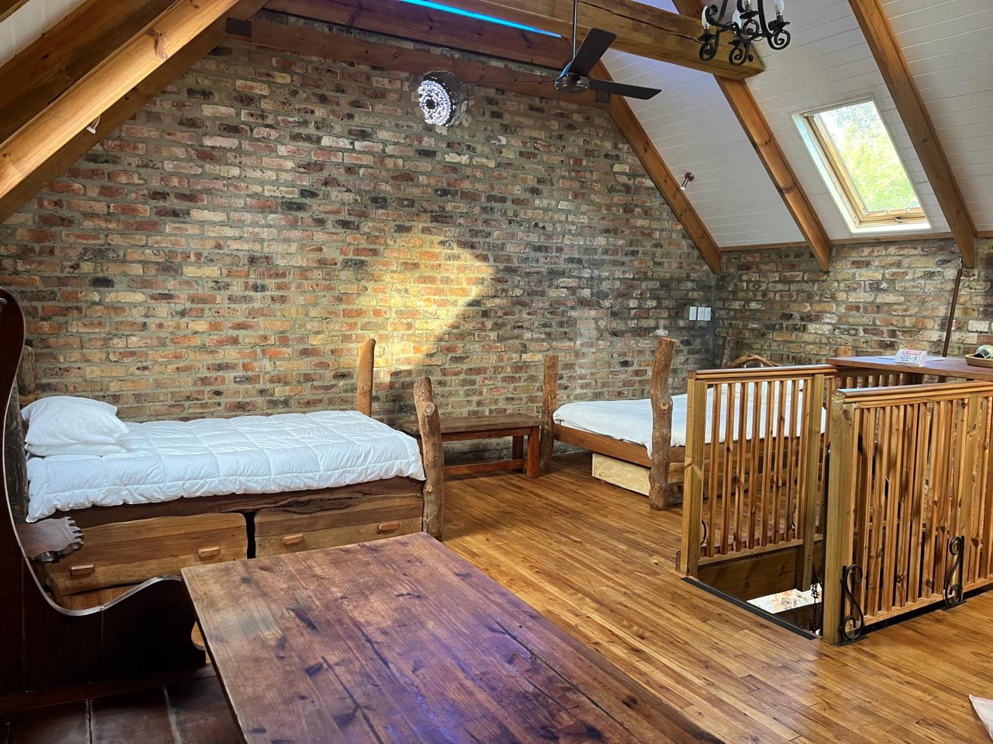 Matshana Lodge Hermanus Room photo